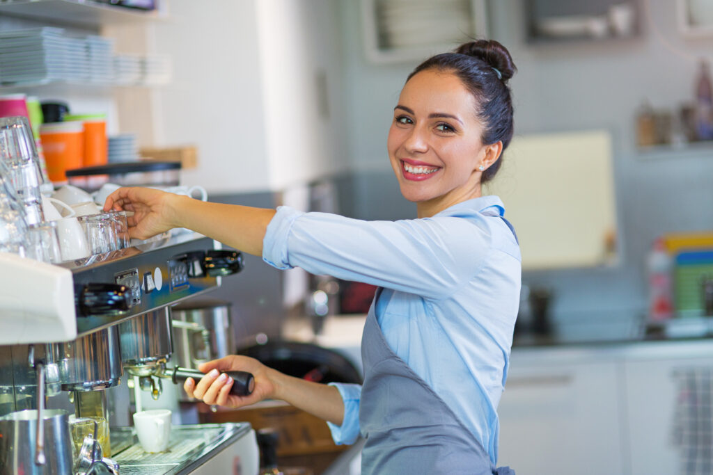Ankeny, IA, dentist offers professional teeth whitening services
